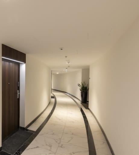 Apartment Hanza Tower King 2 &