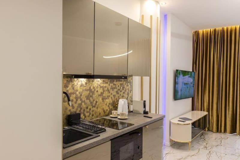 Hanza Tower King 2 & Apartment